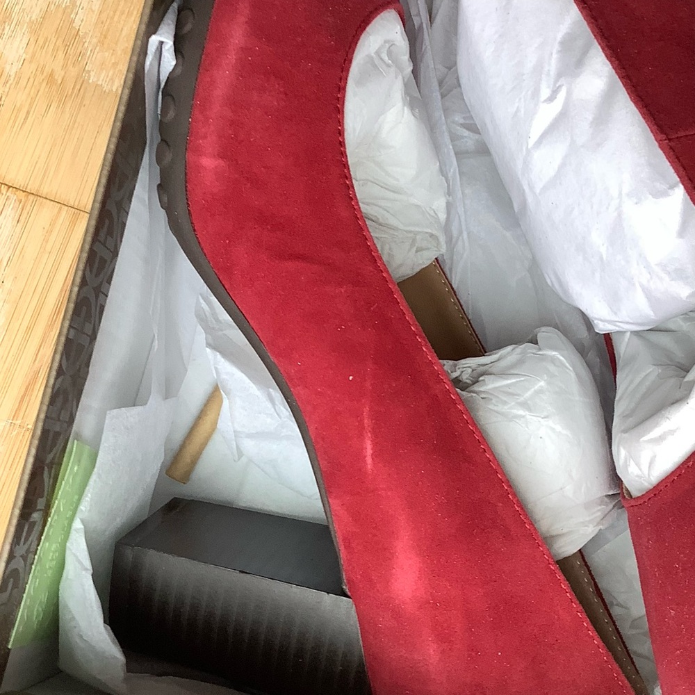 Red Memory Foam - image 4